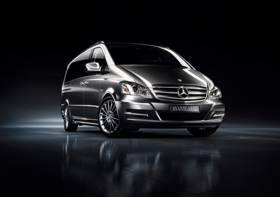  Mercedes-Benz Viano Avantgarde Edition 125 2011 года  (фото 3 из 13)